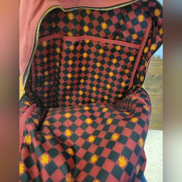 Harry Potter Gryffindor Back Pack - Picture 5 of 5